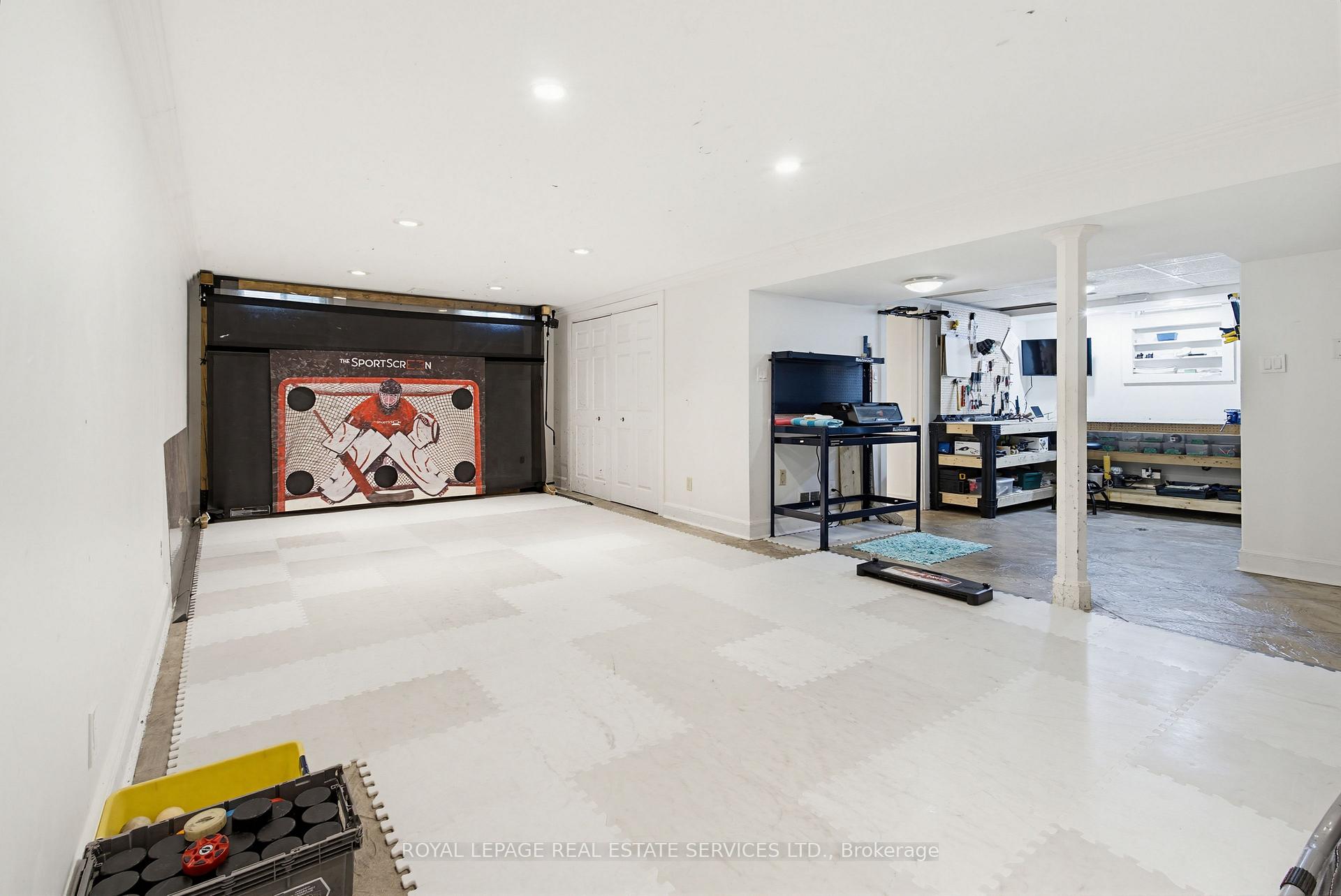 Photo 31 of 1390 Peerless Court, Oakville, College Park — HOMEH