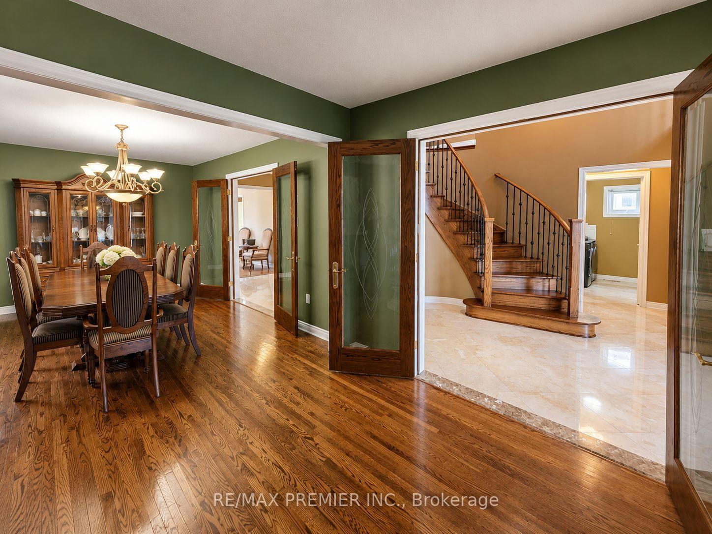 Photo 10 of 70 Bilbermar Drive, Richmond Hill, Devonsleigh — HOMEH