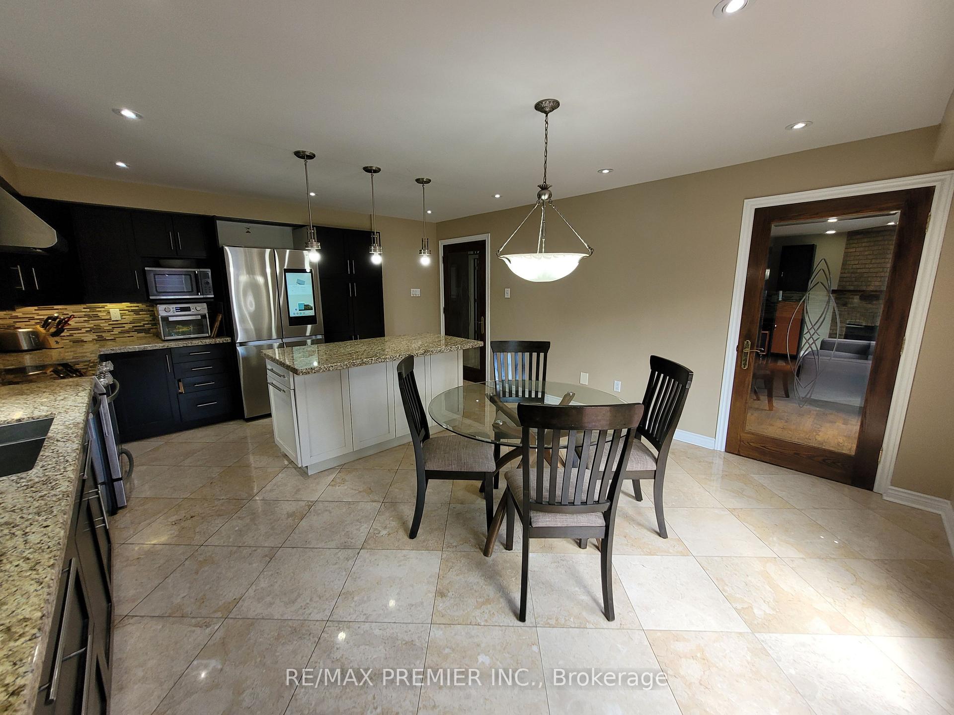 Photo 15 of 70 Bilbermar Drive, Richmond Hill, Devonsleigh — HOMEH