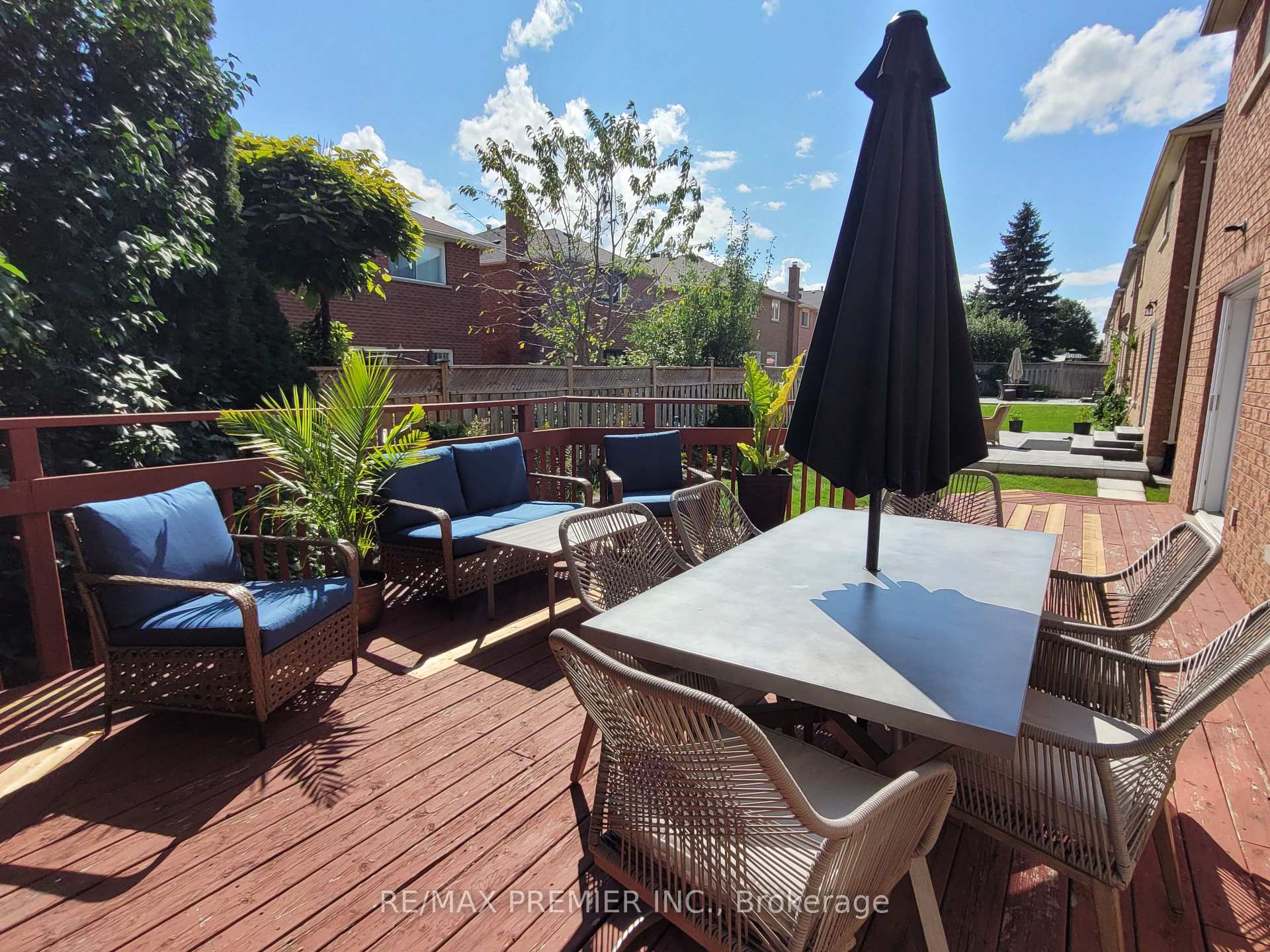 Photo 46 of 70 Bilbermar Drive, Richmond Hill, Devonsleigh — HOMEH