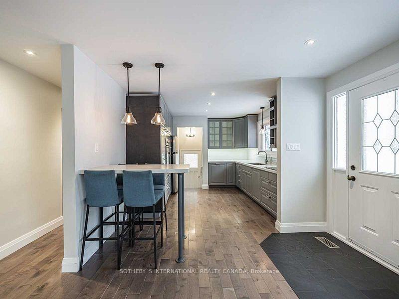 Photo of 525 Dynes Road