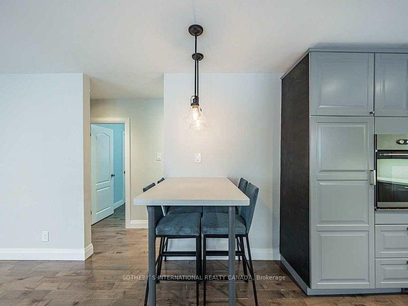 Photo 4 of 525 Dynes Road, Burlington, Roseland — HOMEH