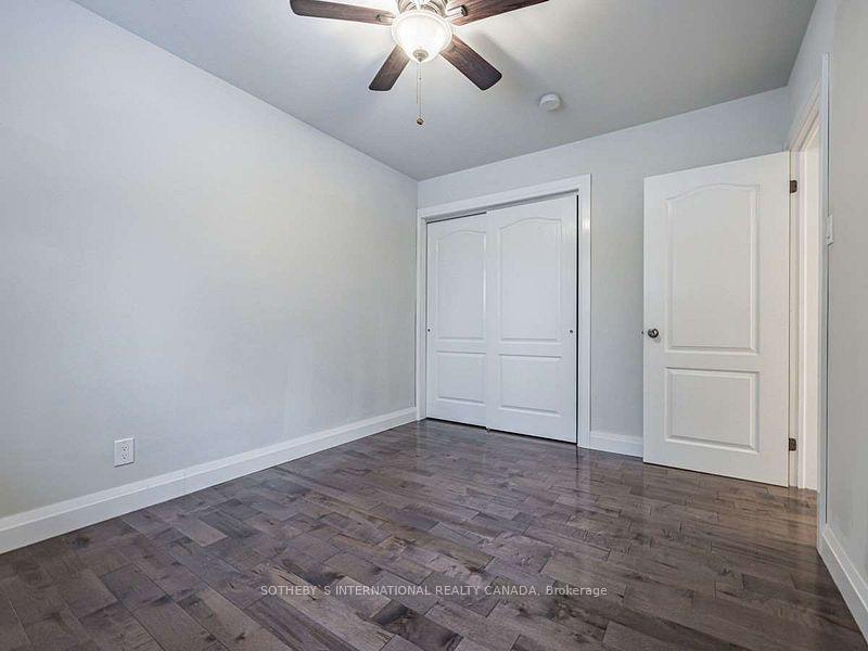 Photo 11 of 525 Dynes Road, Burlington, Roseland — HOMEH