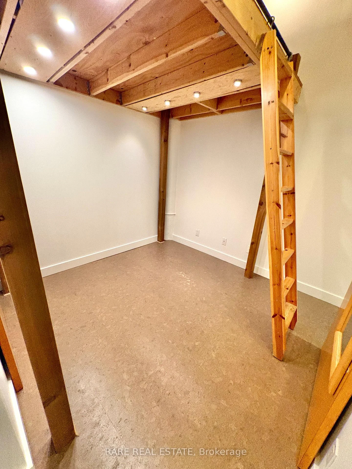 Photo 26 of Unit 112, 365 Dundas Street E, Toronto, Moss Park — HOMEH