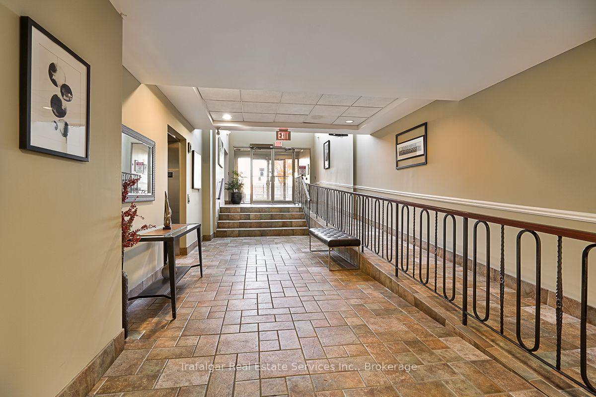 Photo 4 of Unit 215, 262 Dundas Street E, Hamilton, Waterdown — HOMEH