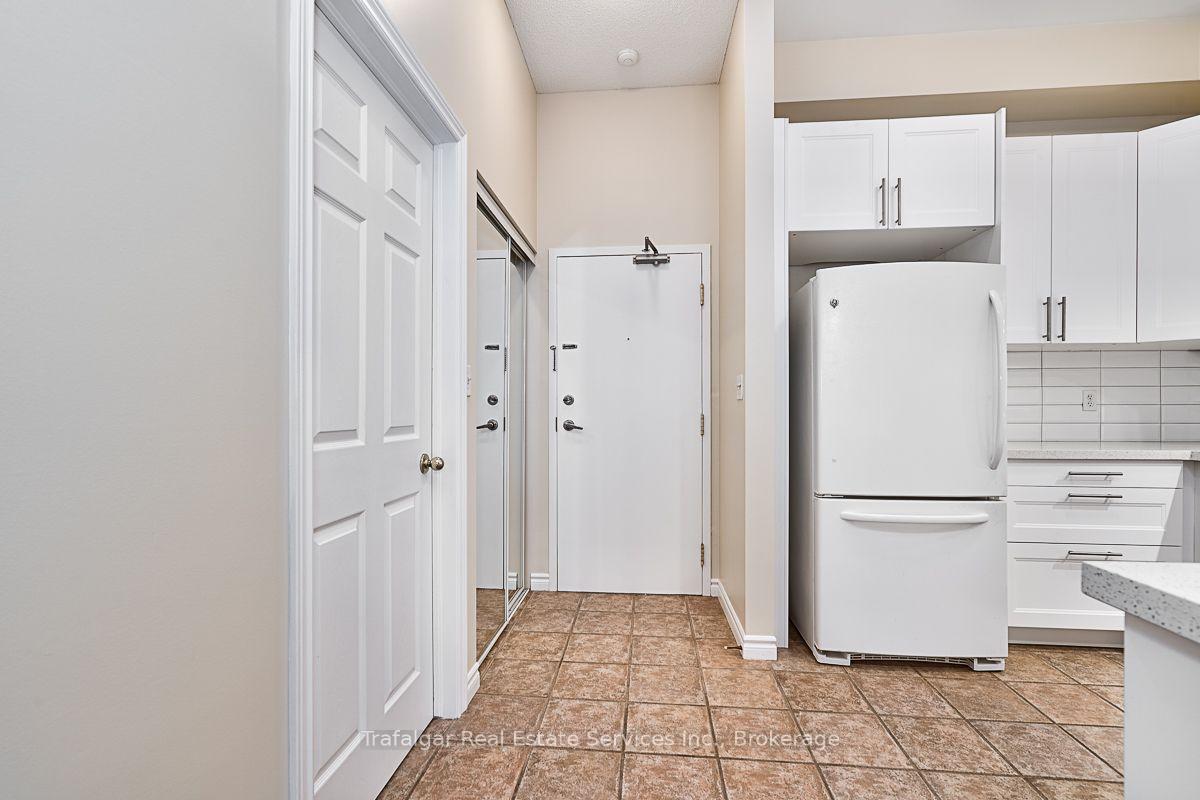 Photo 5 of Unit 215, 262 Dundas Street E, Hamilton, Waterdown — HOMEH