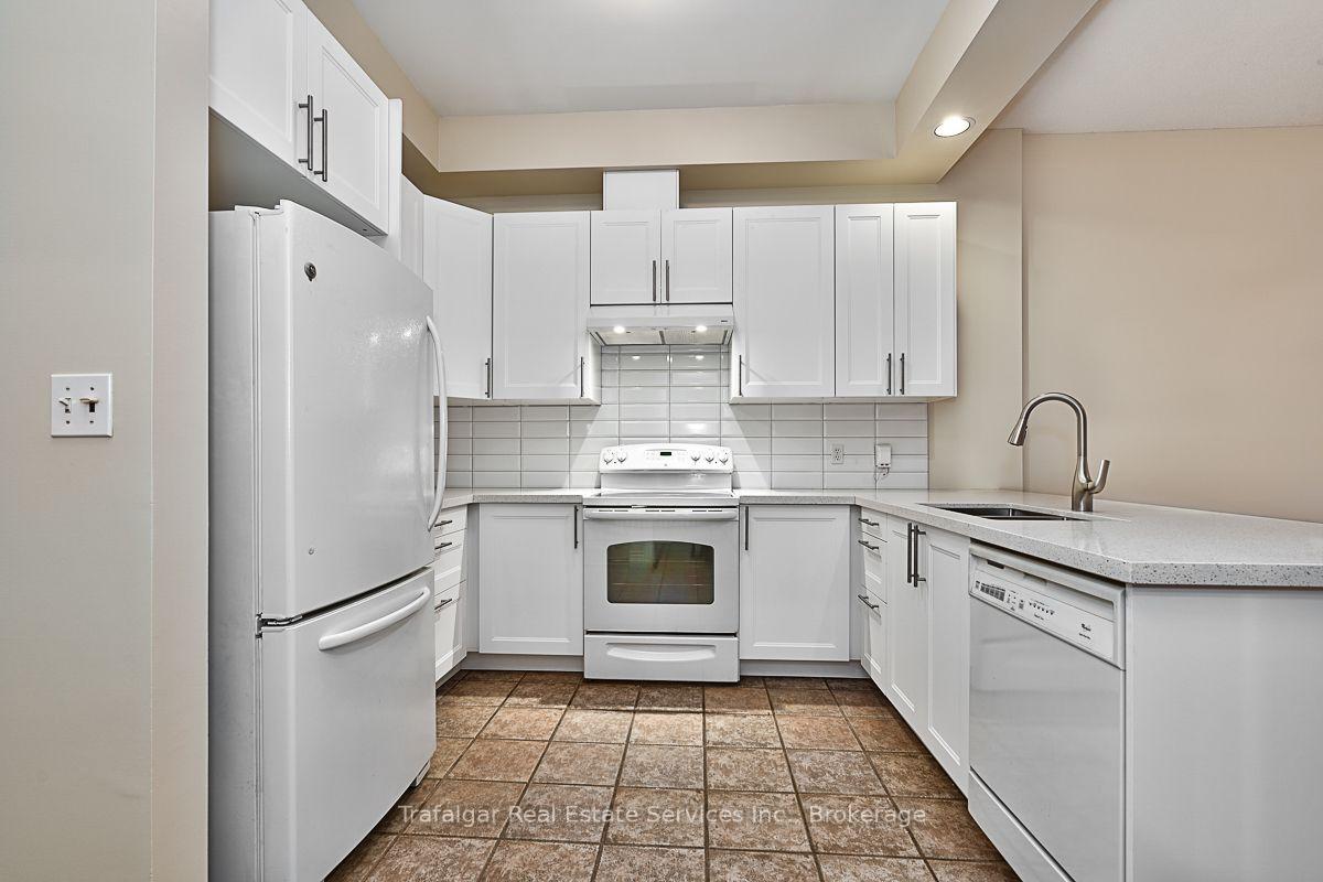 Photo 6 of Unit 215, 262 Dundas Street E, Hamilton, Waterdown — HOMEH