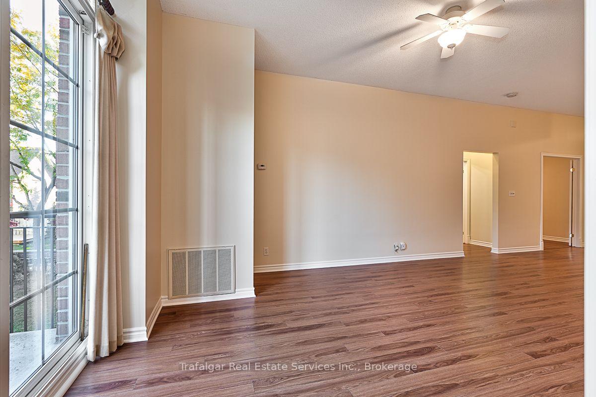 Photo 10 of Unit 215, 262 Dundas Street E, Hamilton, Waterdown — HOMEH