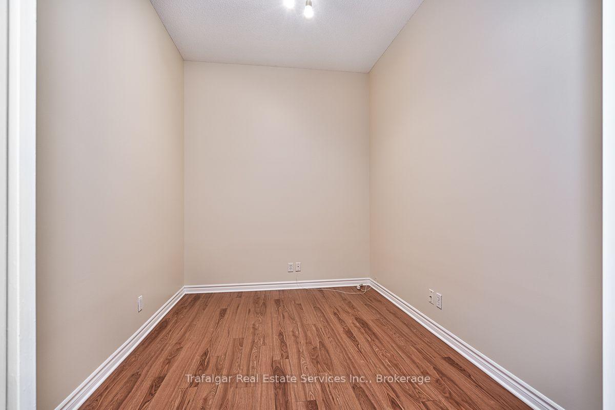 Photo 18 of Unit 215, 262 Dundas Street E, Hamilton, Waterdown — HOMEH