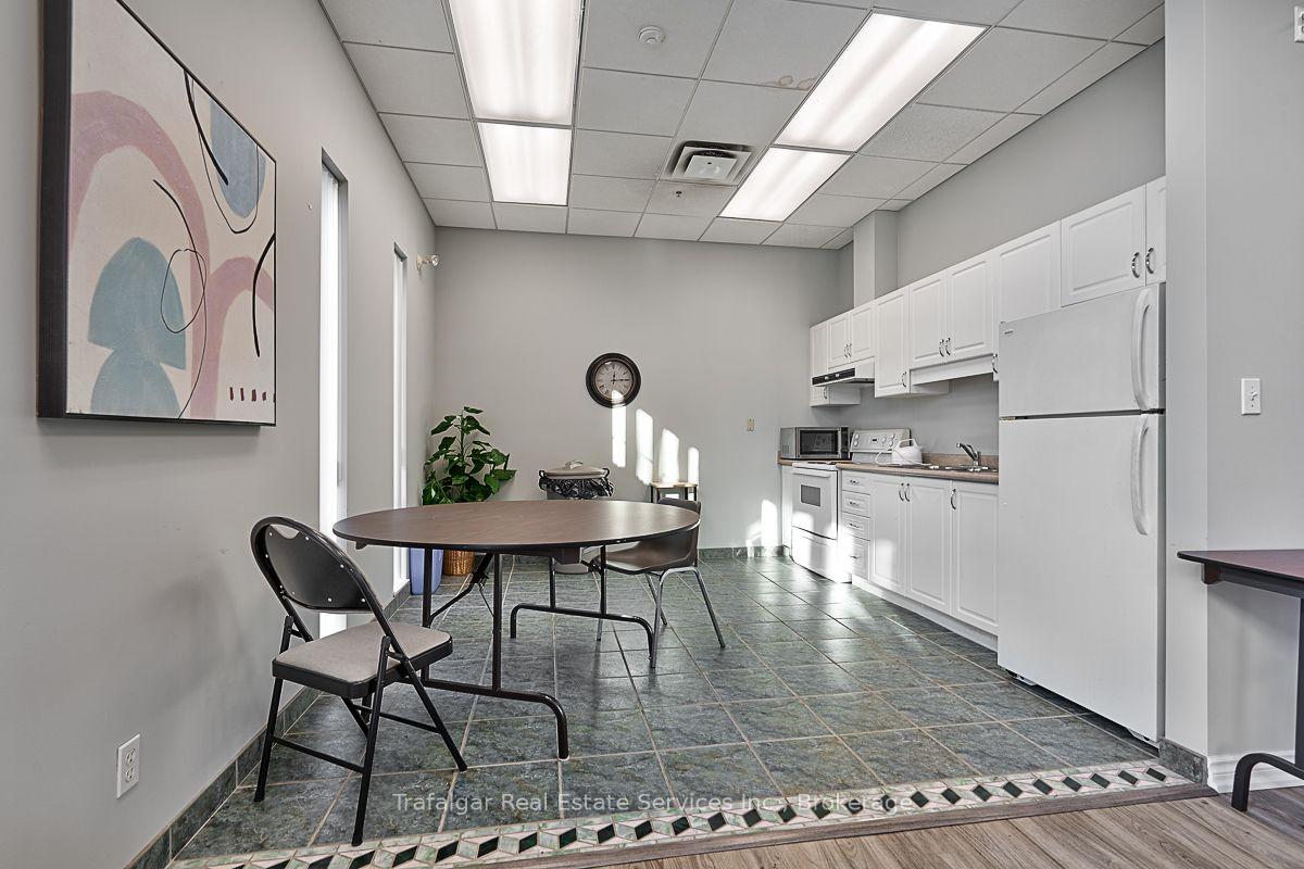 Photo 23 of Unit 215, 262 Dundas Street E, Hamilton, Waterdown — HOMEH