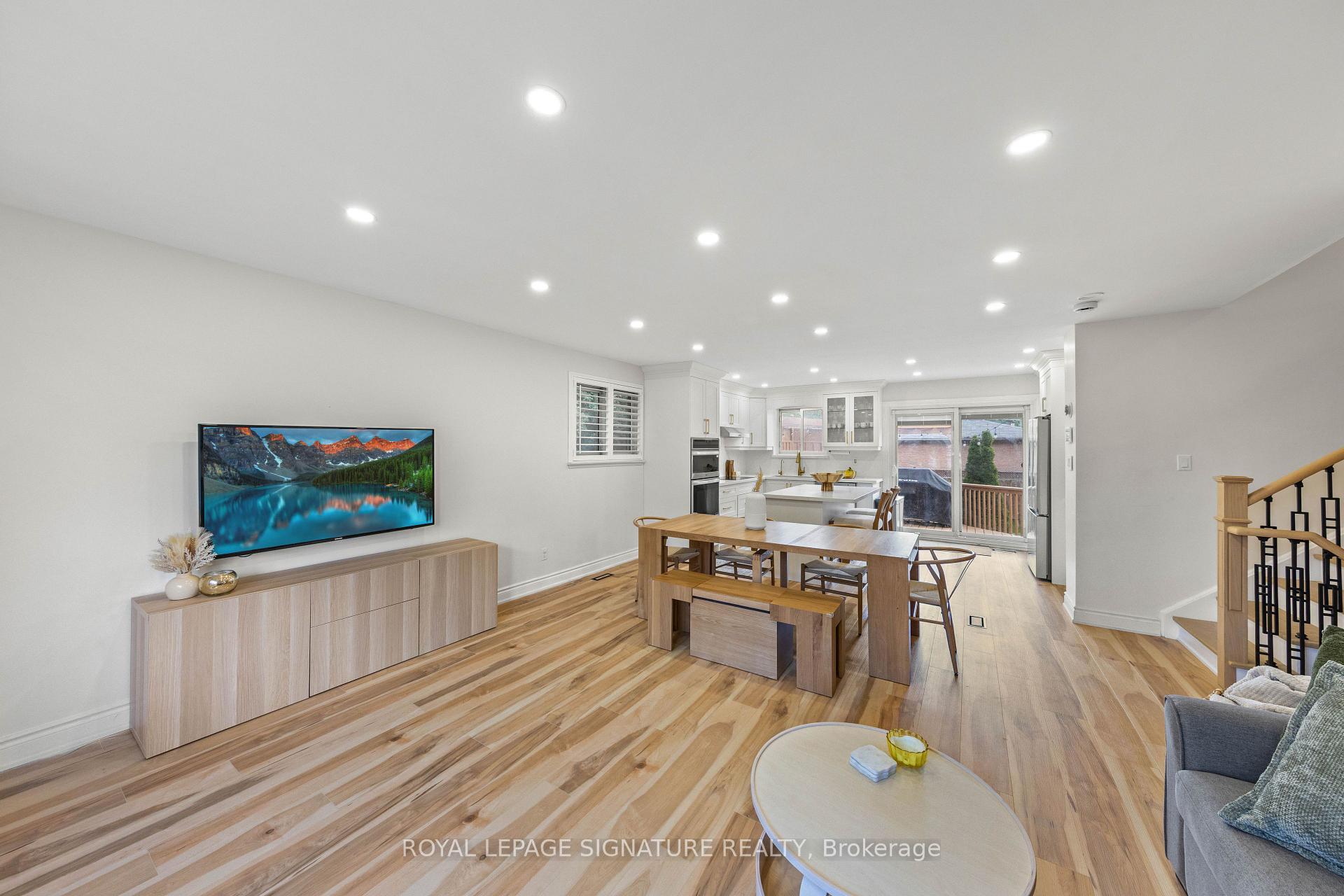 Photo 6 of 464 Bartley Bull Parkway, Brampton, Brampton East — HOMEH