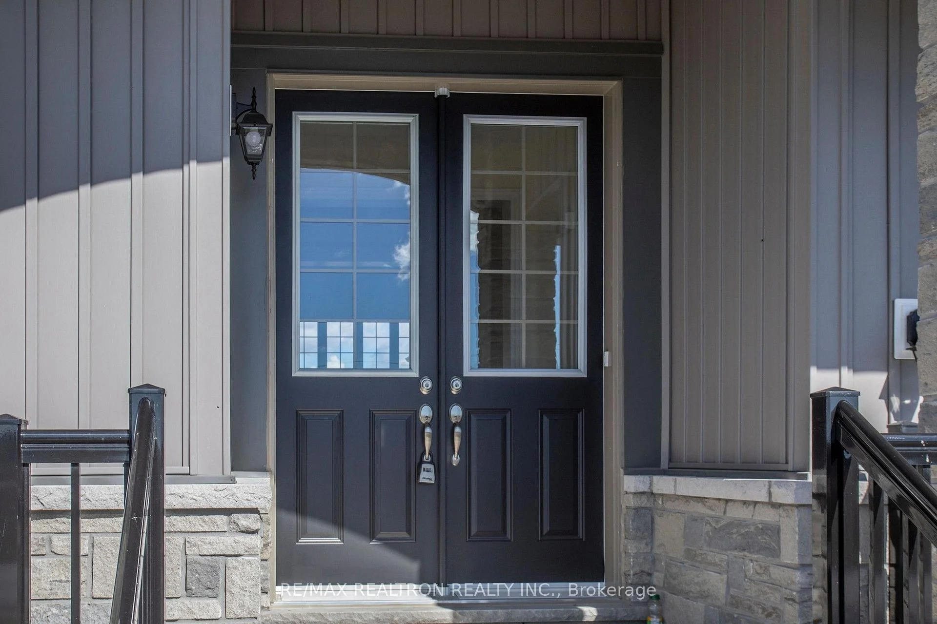 Photo 3 of 23 Cassandra Avenue, Quinte West, Murray Ward — HOMEH