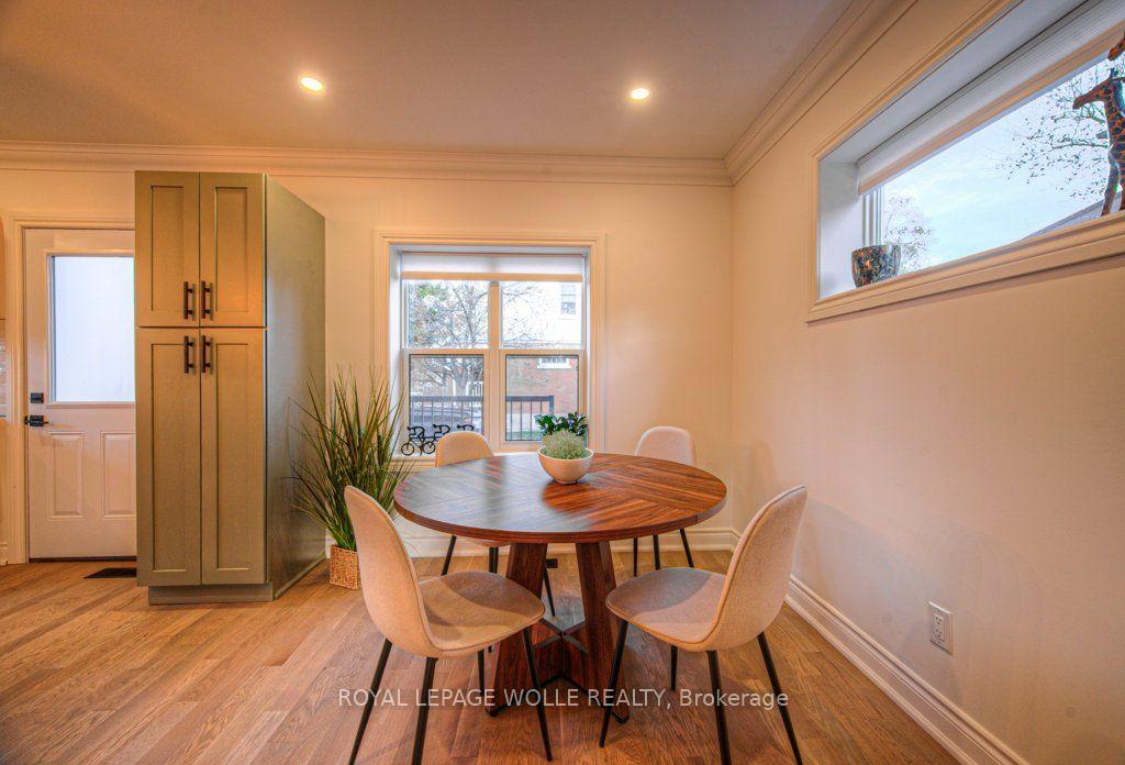 Photo 13 of 30 Dunbar Road S, Waterloo, Uptown West — HOMEH