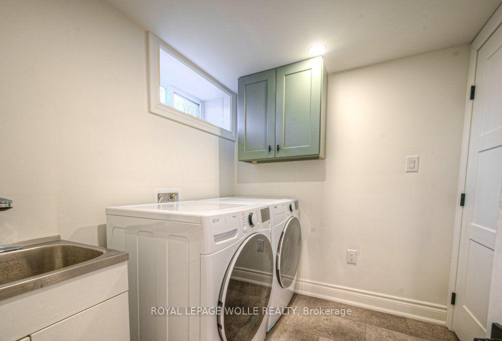 Photo 29 of 30 Dunbar Road S, Waterloo, Uptown West — HOMEH