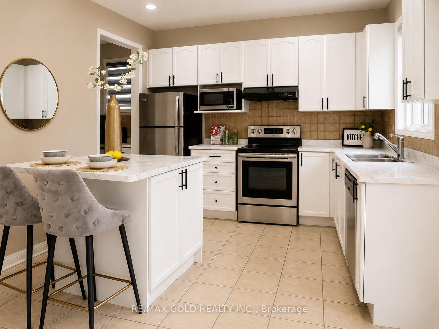 Photo 5 of 24 Gander Crescent, Brampton, Vales of Castlemore — HOMEH