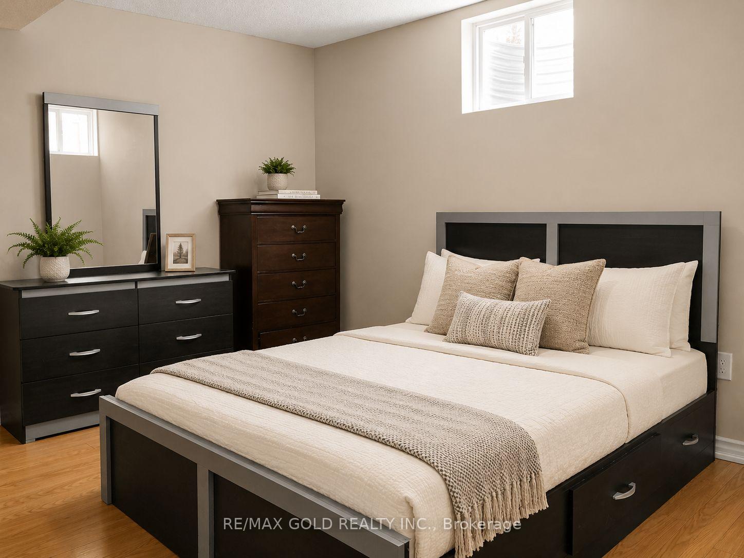 Photo 24 of 24 Gander Crescent, Brampton, Vales of Castlemore — HOMEH