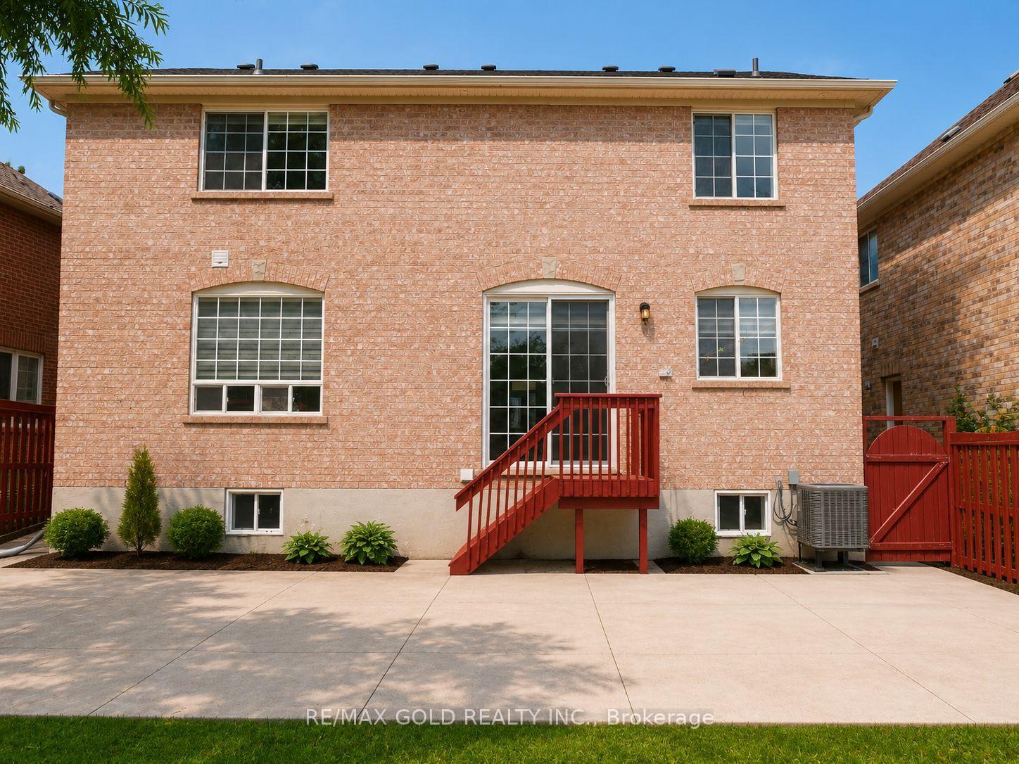 Photo 27 of 24 Gander Crescent, Brampton, Vales of Castlemore — HOMEH