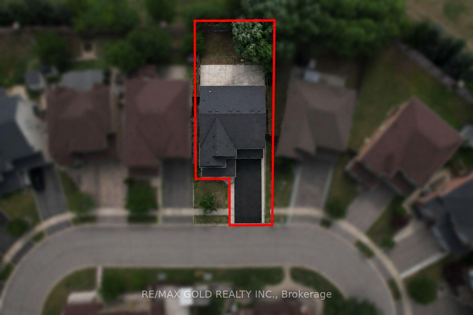Photo 32 of 24 Gander Crescent, Brampton, Vales of Castlemore — HOMEH