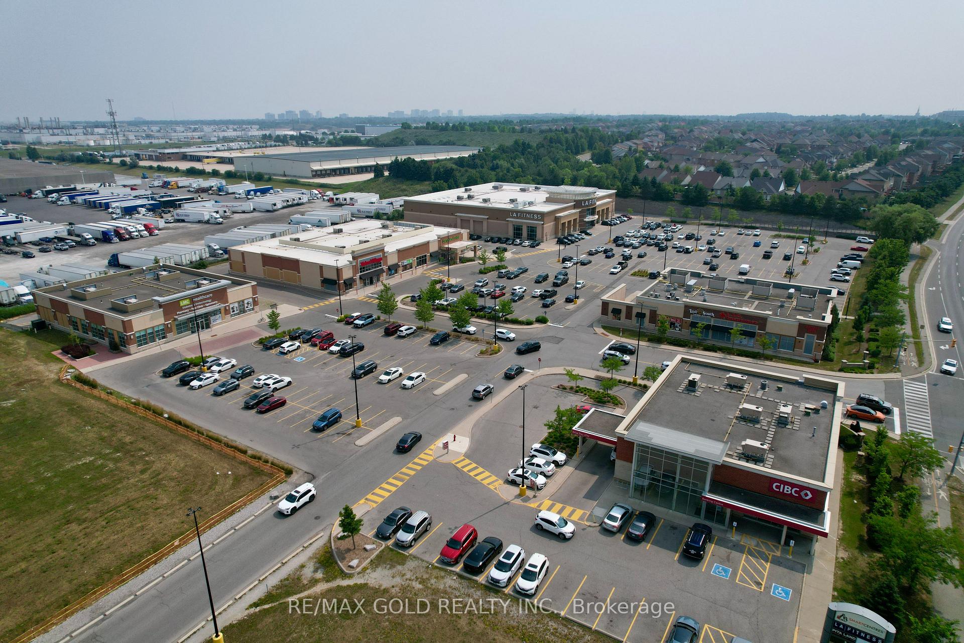 Photo 38 of 24 Gander Crescent, Brampton, Vales of Castlemore — HOMEH