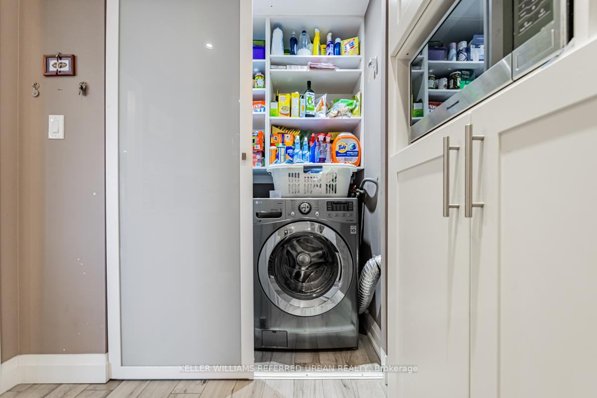 Photo 26 of Unit 1007, 3025 Queen Frederica Drive, Mississauga, Applewood — HOMEH