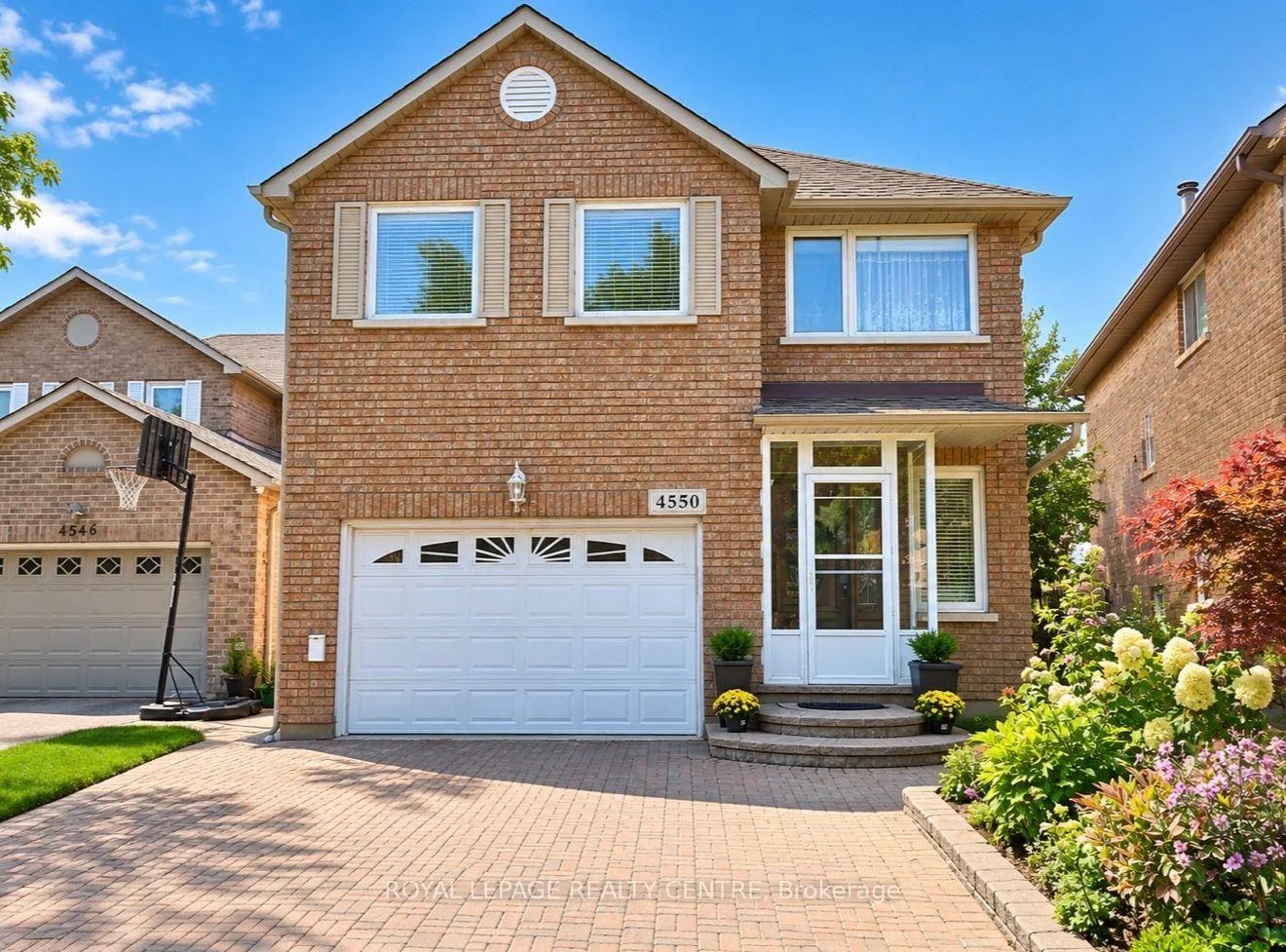 Front of 4550 Kettleby Court