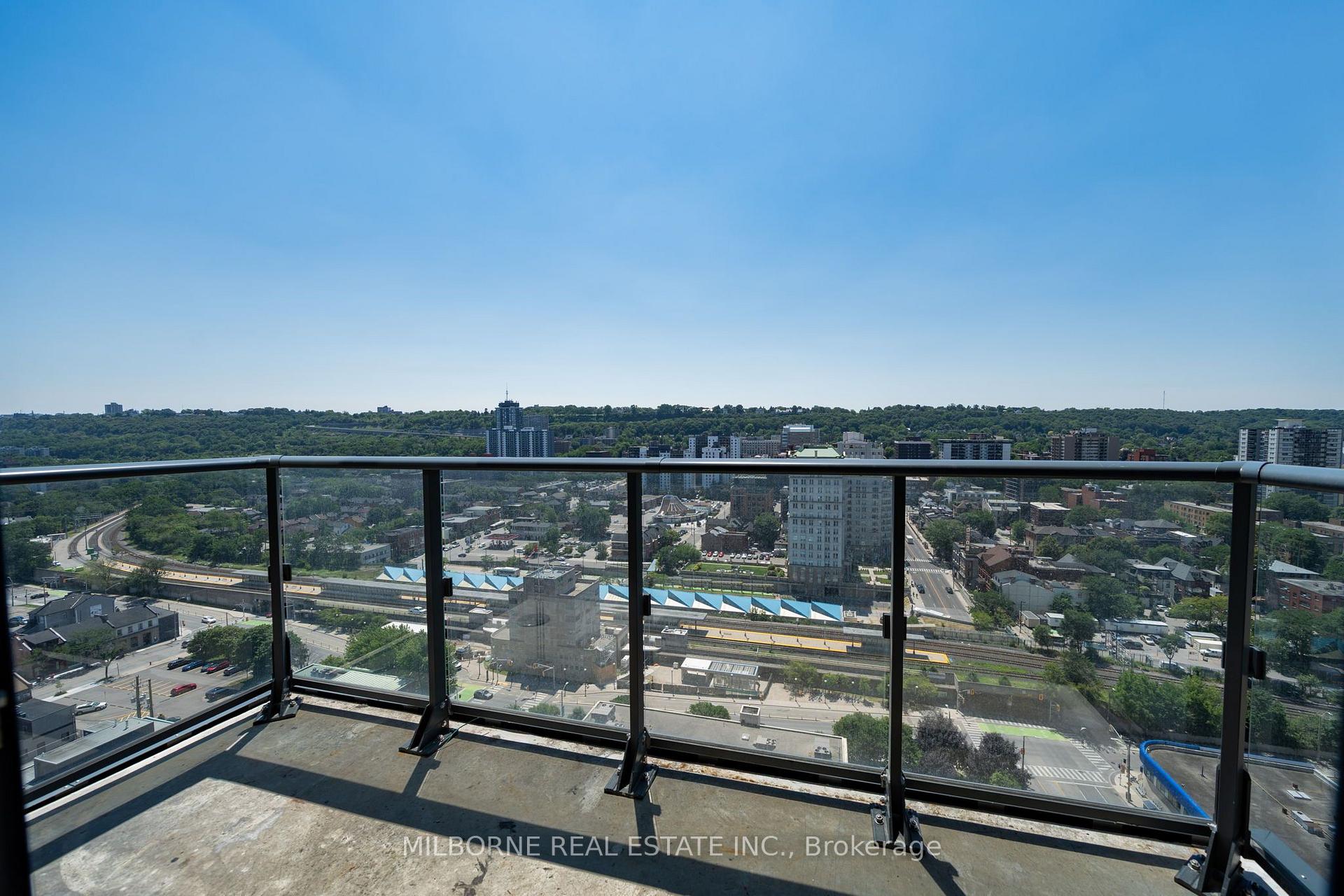 Photo 14 of Unit 522, 75 James Street S, Hamilton, Corktown — HOMEH