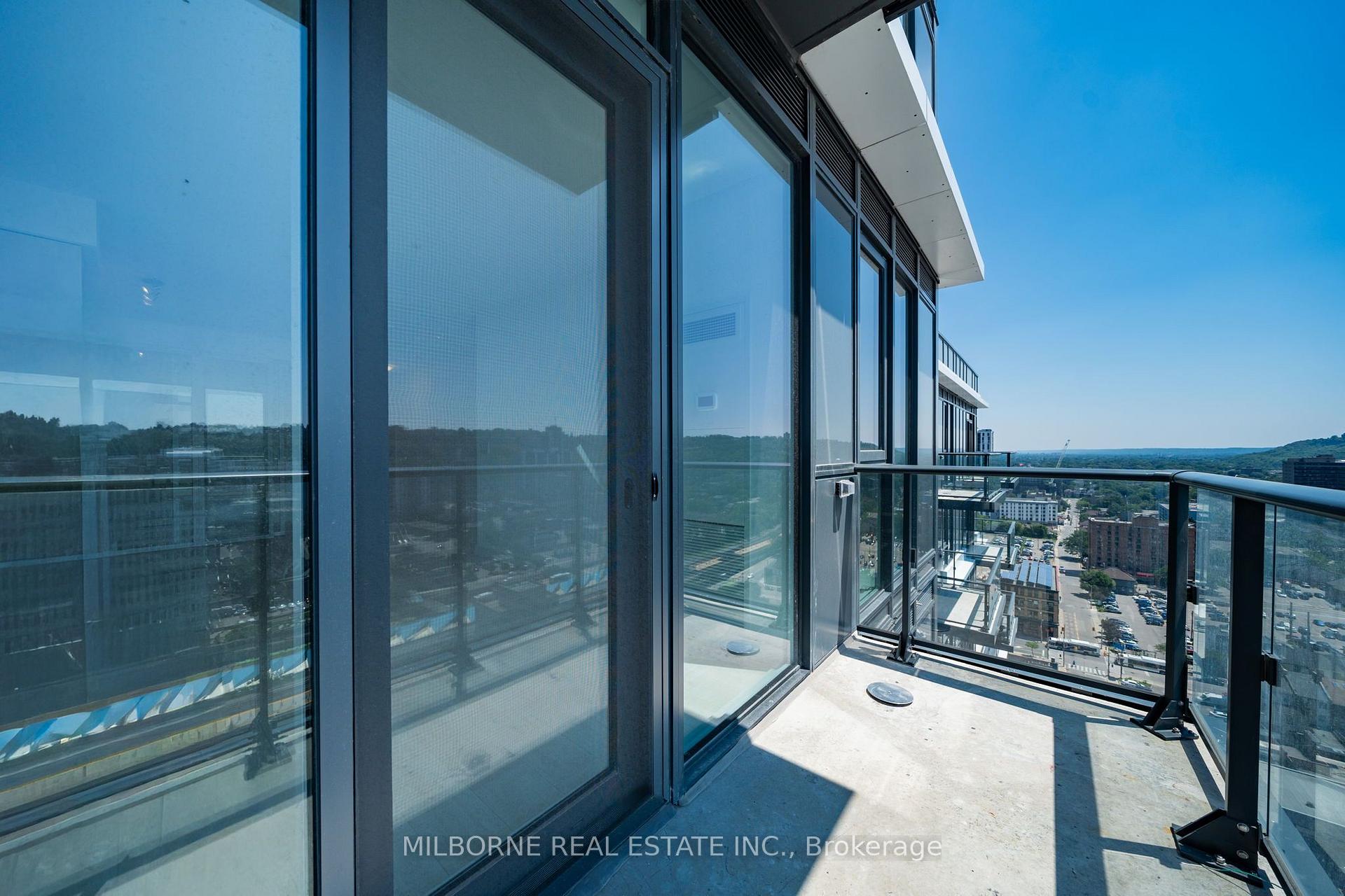 Photo 15 of Unit 522, 75 James Street S, Hamilton, Corktown — HOMEH