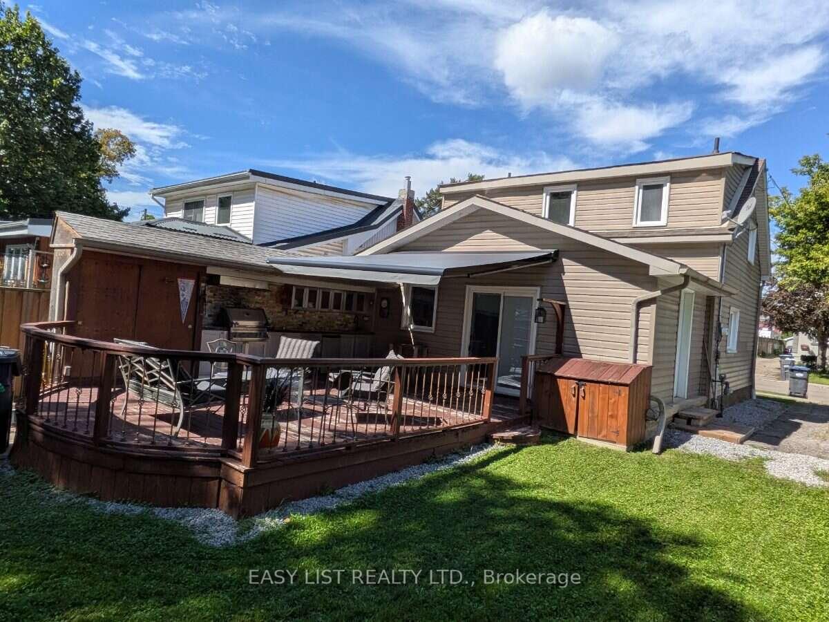 Photo 30 of 9 Jessie Street, Brampton, Downtown Brampton — HOMEH