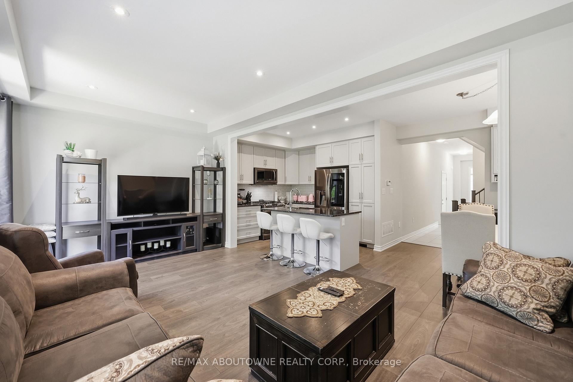 Photo 8 of Unit 44, 288 Glover Rd, Hamilton, Fruitland — HOMEH