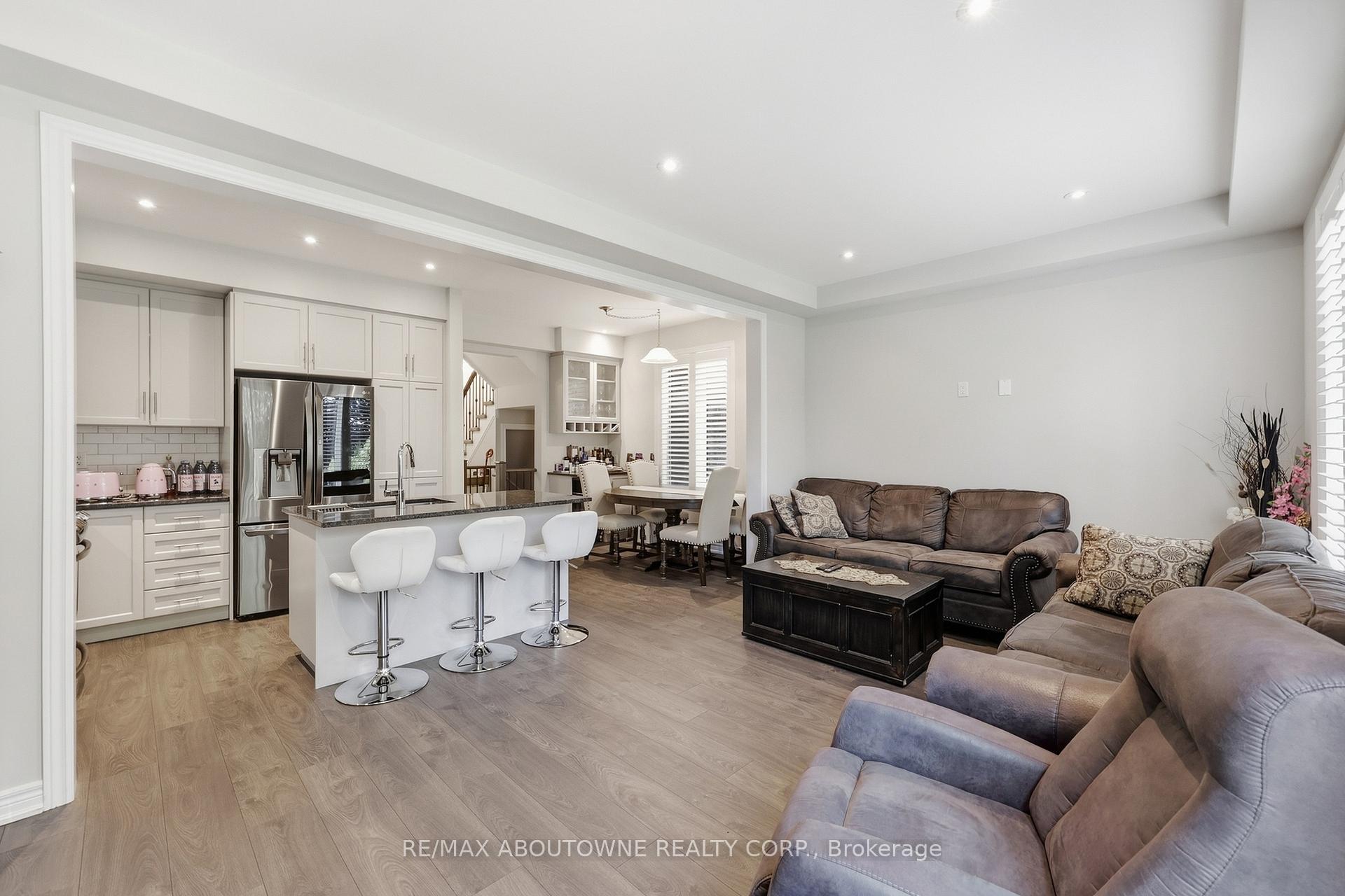 Photo 9 of Unit 44, 288 Glover Rd, Hamilton, Fruitland — HOMEH