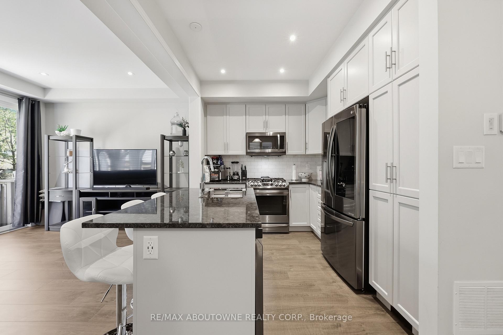 Photo 14 of Unit 44, 288 Glover Rd, Hamilton, Fruitland — HOMEH