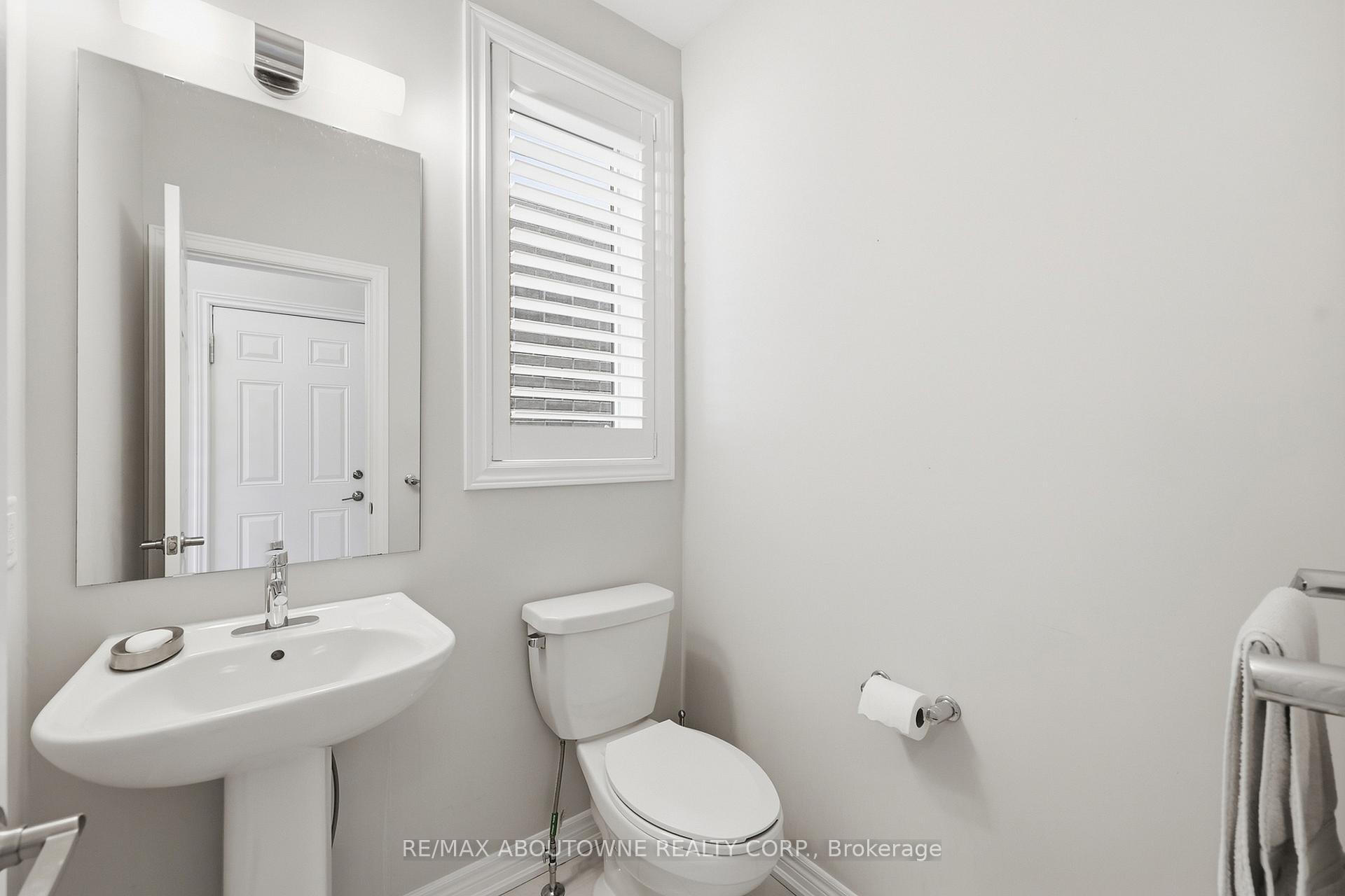 Photo 21 of Unit 44, 288 Glover Rd, Hamilton, Fruitland — HOMEH