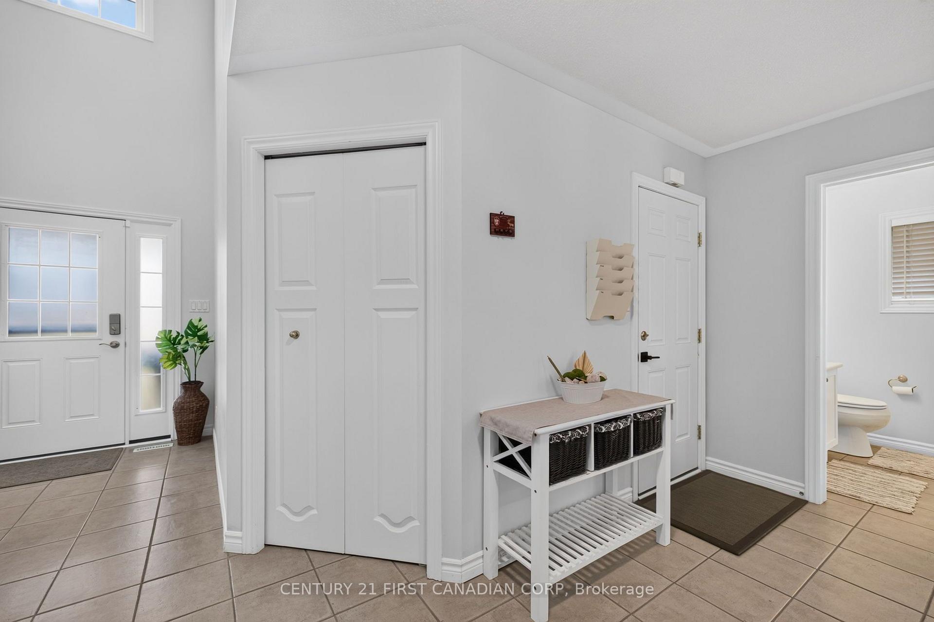 Photo 8 of 1213 Smither Road, London, North I — HOMEH