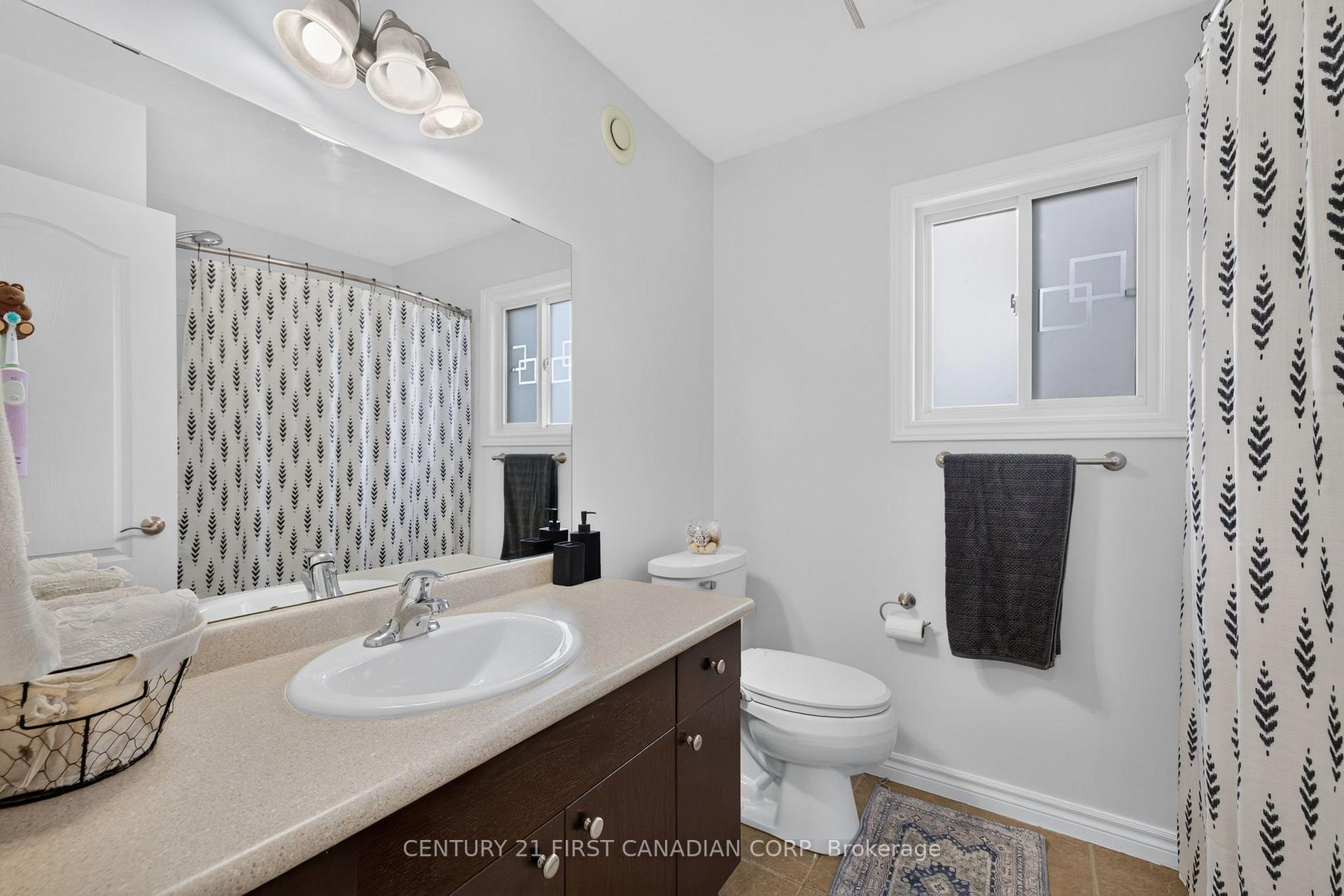 Photo 36 of 1213 Smither Road, London, North I — HOMEH