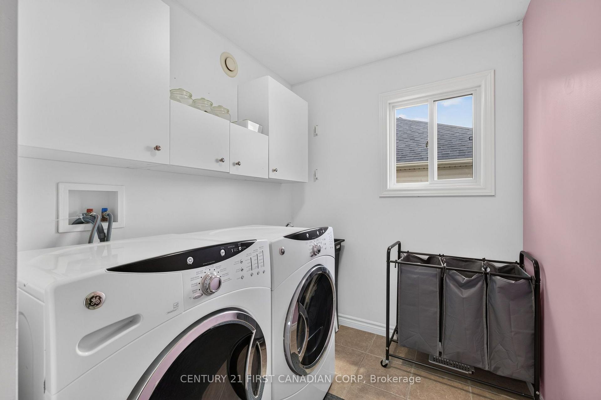 Photo 37 of 1213 Smither Road, London, North I — HOMEH