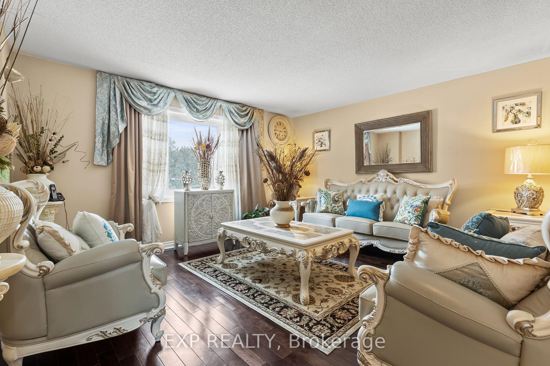 Photo 6 of 6745 Dawson Street, Niagara Falls, Morrison — HOMEH