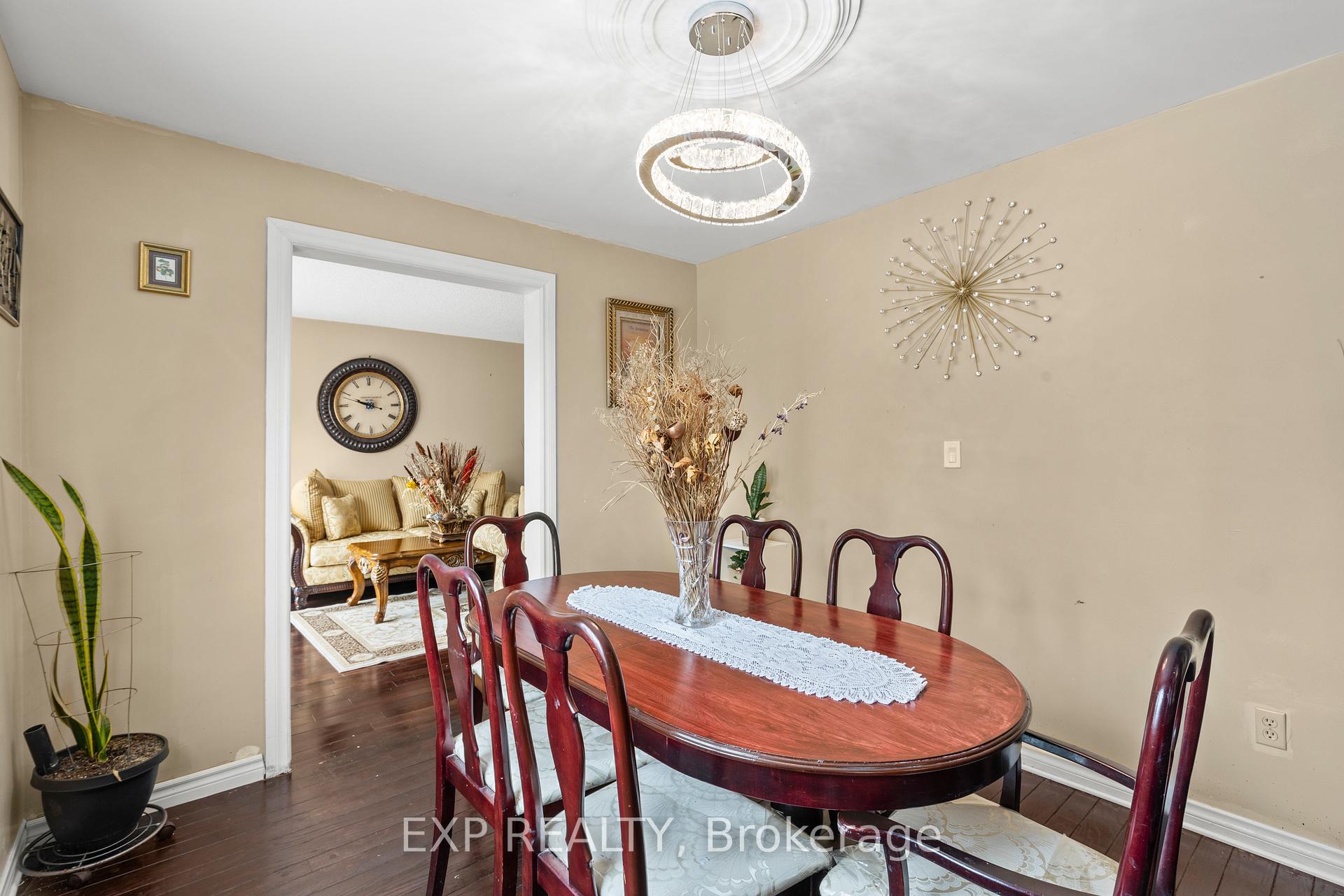 Photo 16 of 6745 Dawson Street, Niagara Falls, Morrison — HOMEH