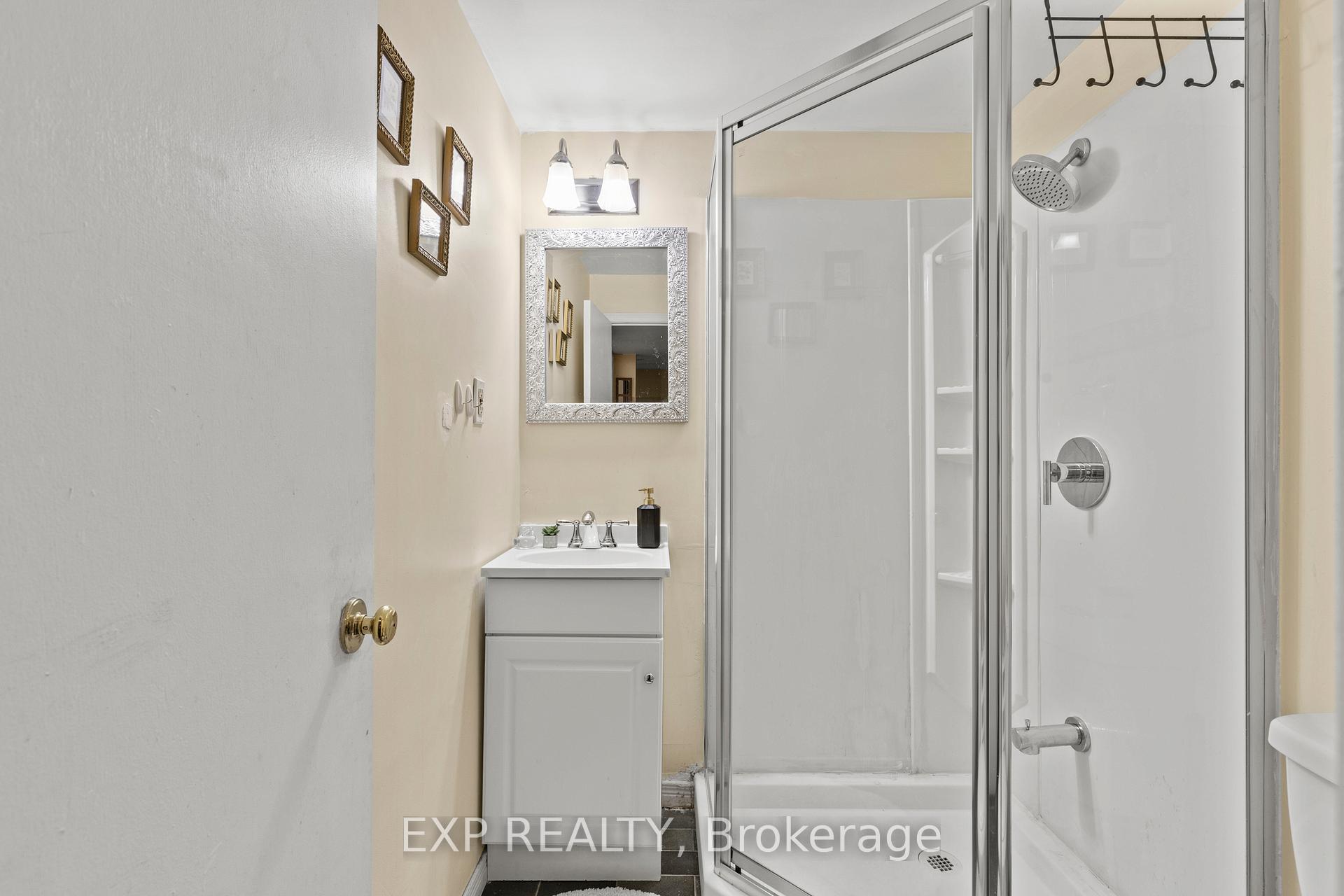 Photo 24 of 6745 Dawson Street, Niagara Falls, Morrison — HOMEH