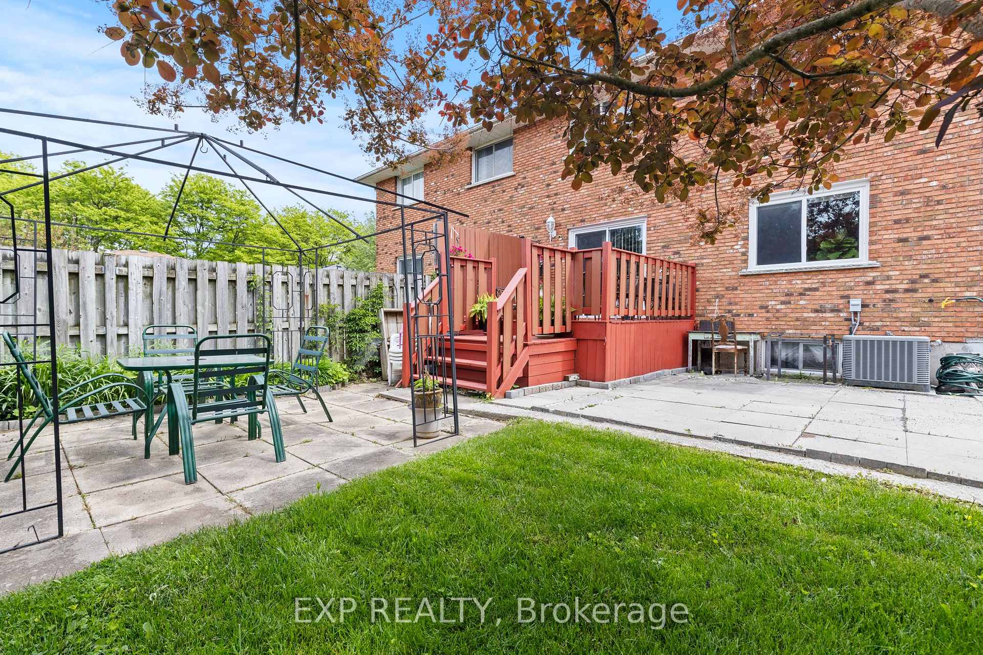 Photo 30 of 6745 Dawson Street, Niagara Falls, Morrison — HOMEH