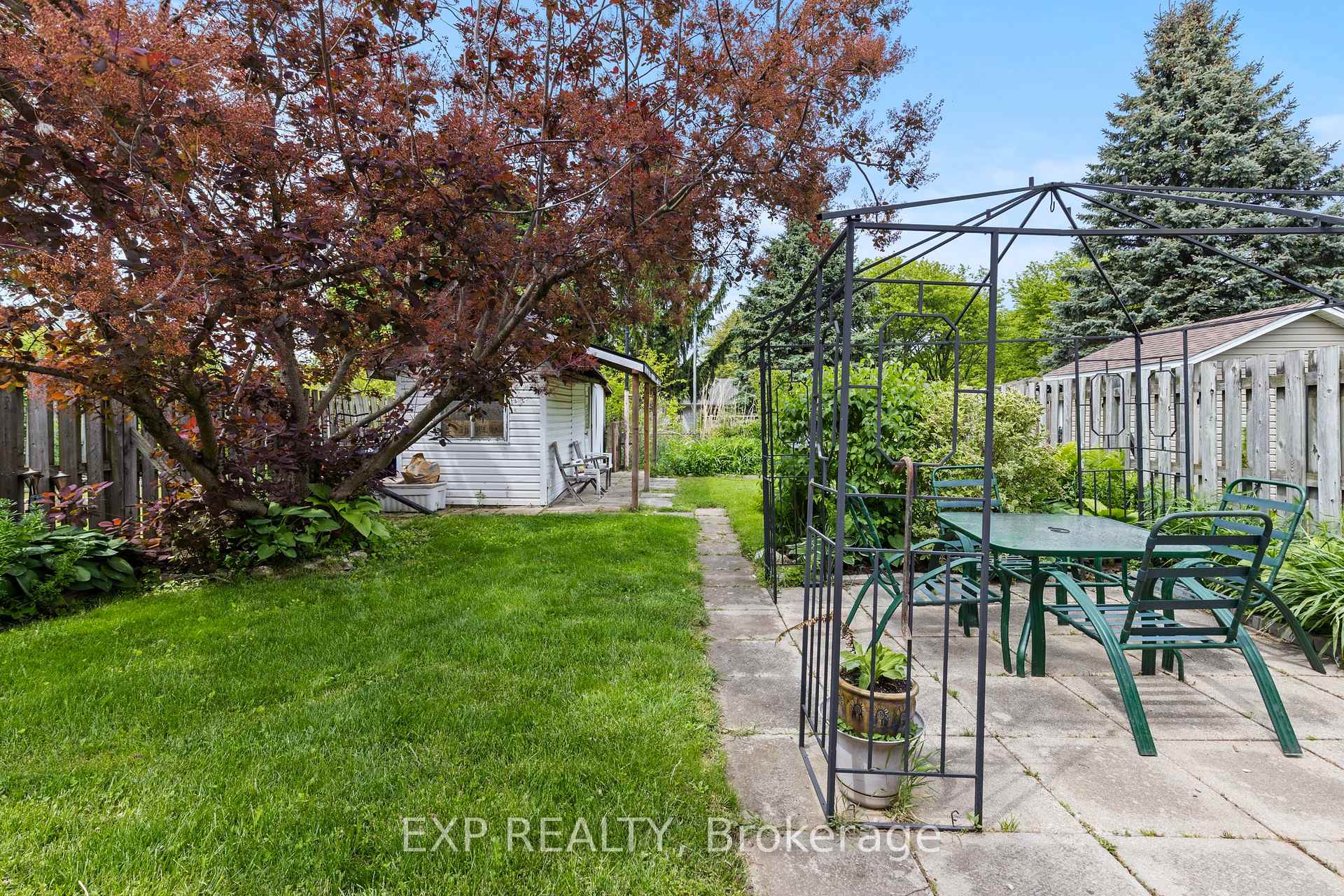 Photo 31 of 6745 Dawson Street, Niagara Falls, Morrison — HOMEH