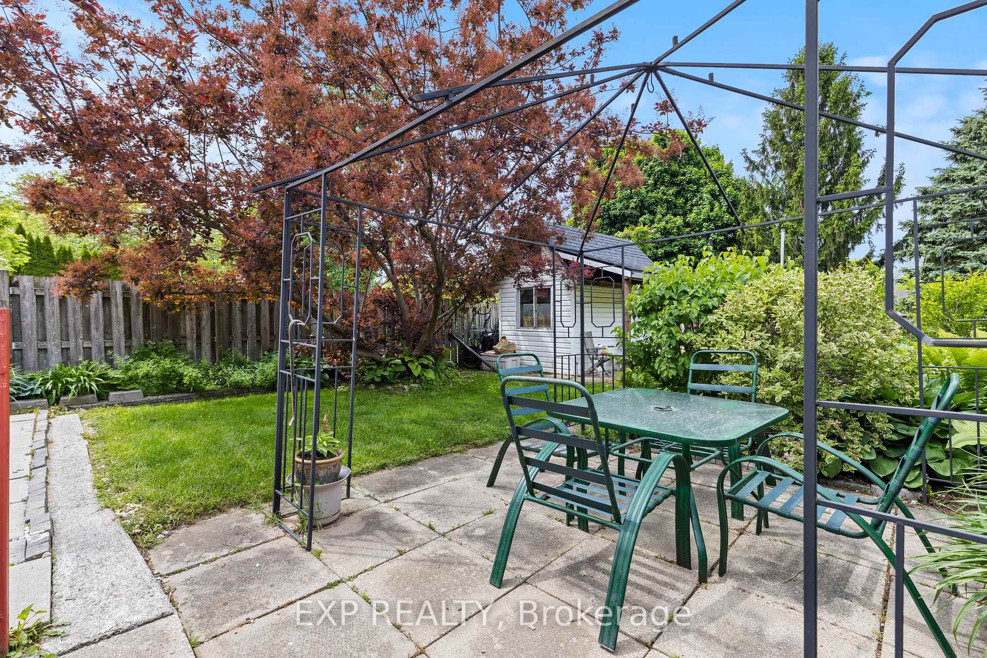 Photo 32 of 6745 Dawson Street, Niagara Falls, Morrison — HOMEH
