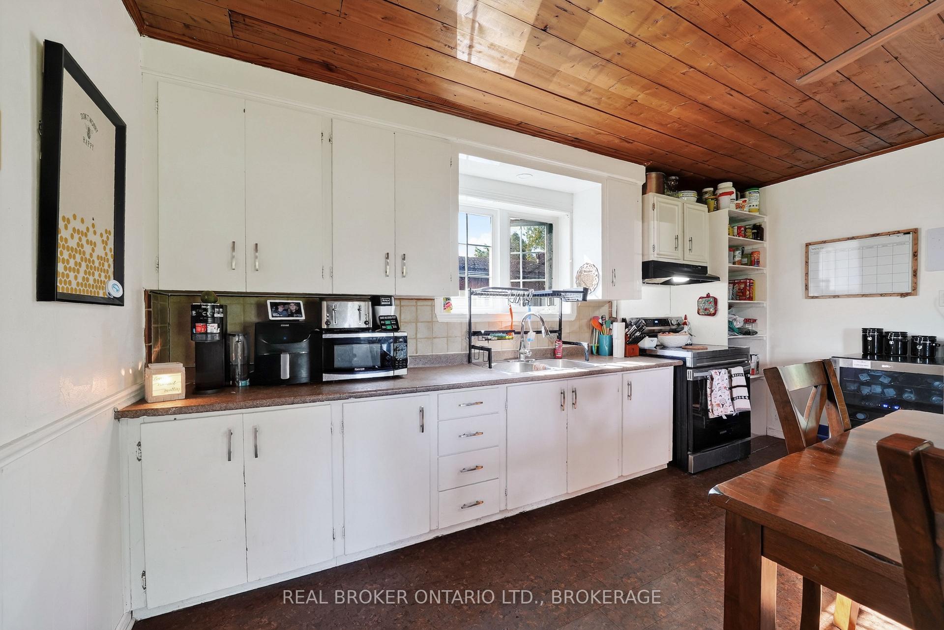 Photo 11 of 38 Broad Street, South Glengarry, Lancaster — HOMEH