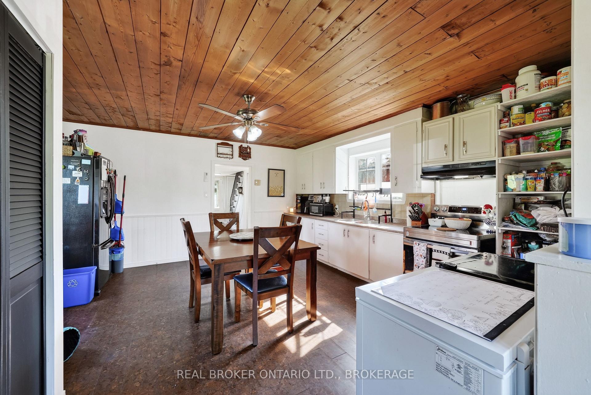 Photo 12 of 38 Broad Street, South Glengarry, Lancaster — HOMEH