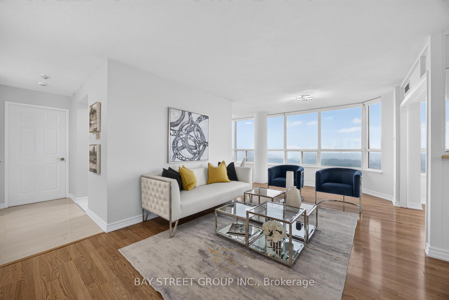 Photo 2 of Unit 2203, 400 Webb Drive, Mississauga, City Centre — HOMEH