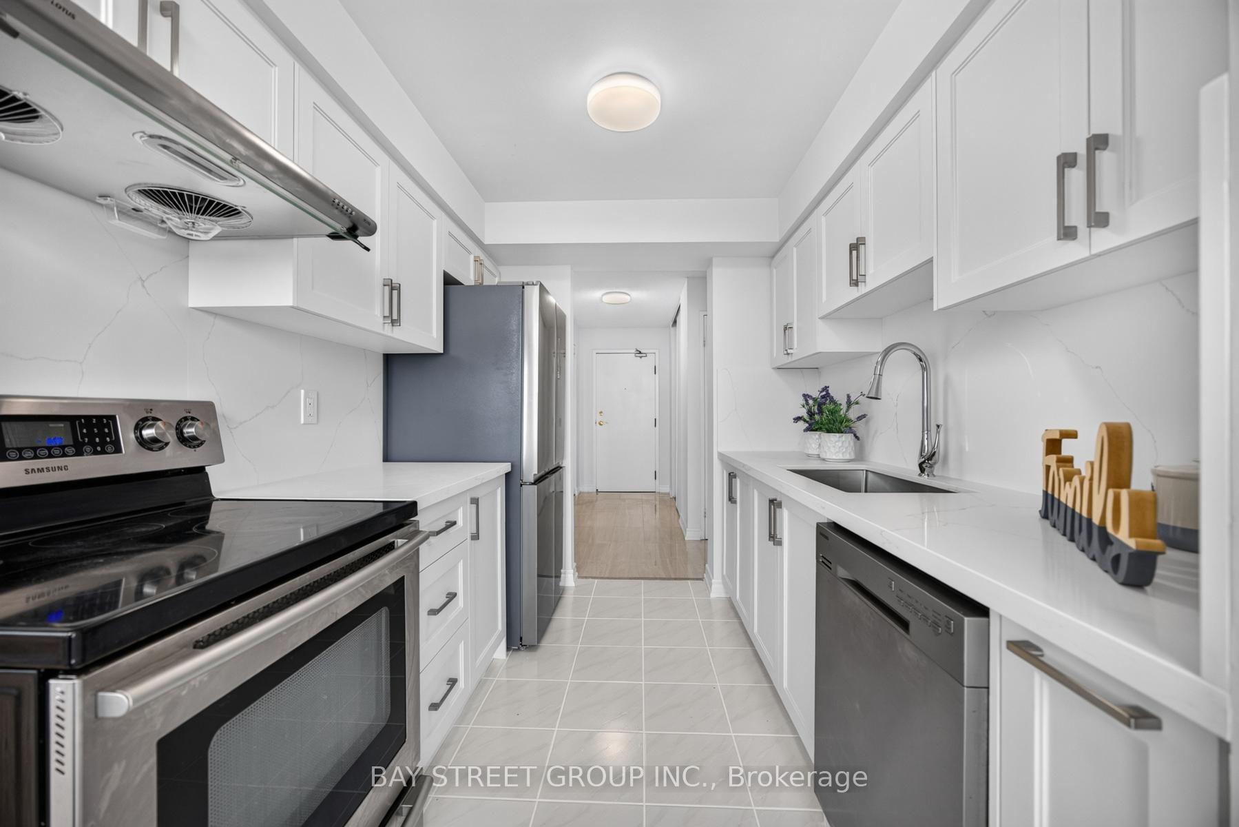 Photo 14 of Unit 2203, 400 Webb Drive, Mississauga, City Centre — HOMEH