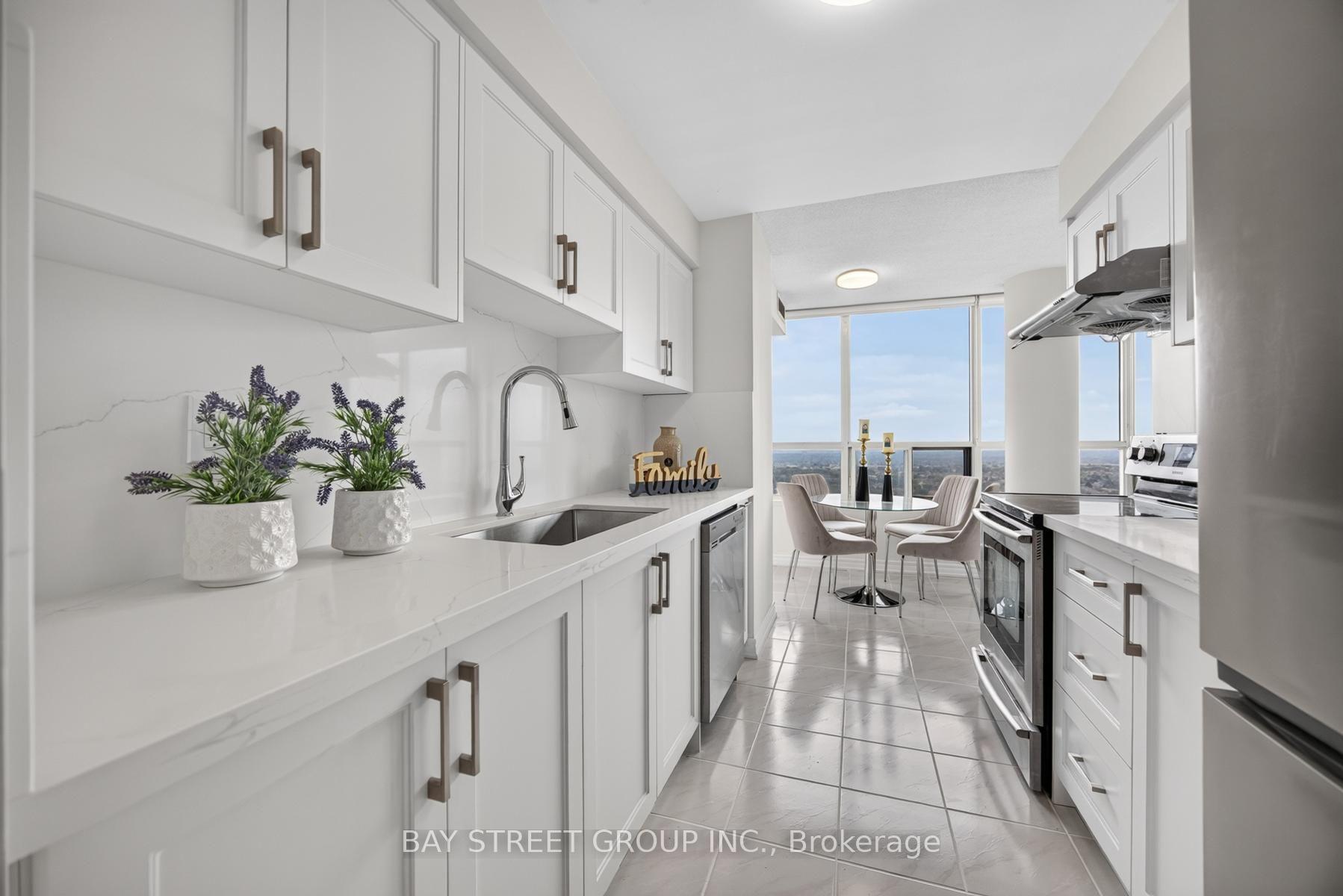 Photo 15 of Unit 2203, 400 Webb Drive, Mississauga, City Centre — HOMEH