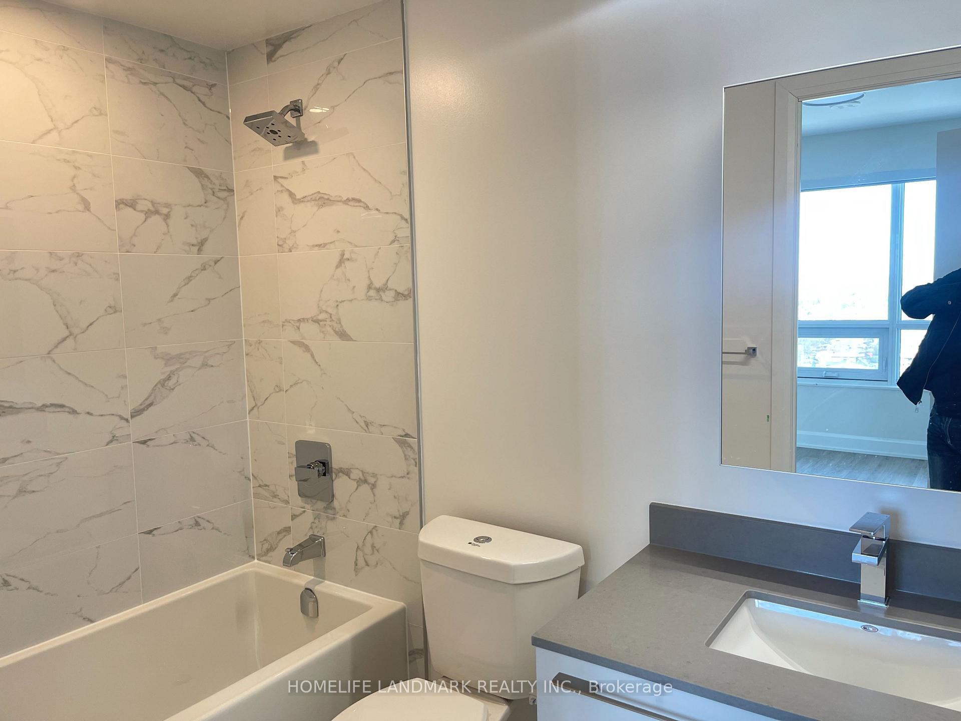 Photo 6 of Unit 1810, 8 Water Walk Drive, Markham, Unionville — HOMEH