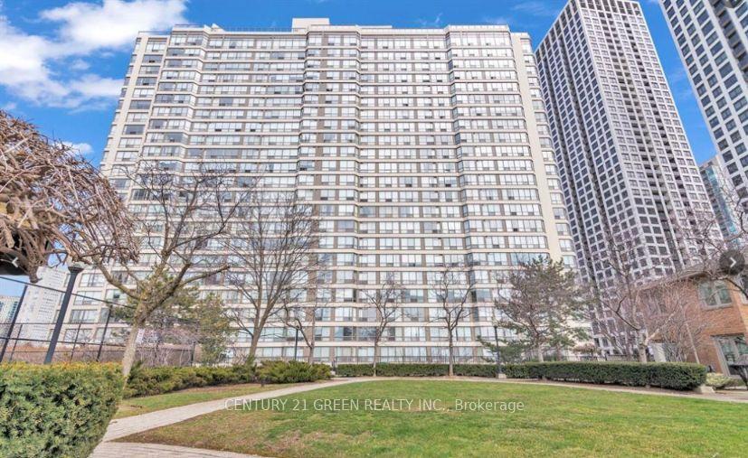 Photo 4 of Unit 1211, 55 Elm Drive, Mississauga, City Centre — HOMEH