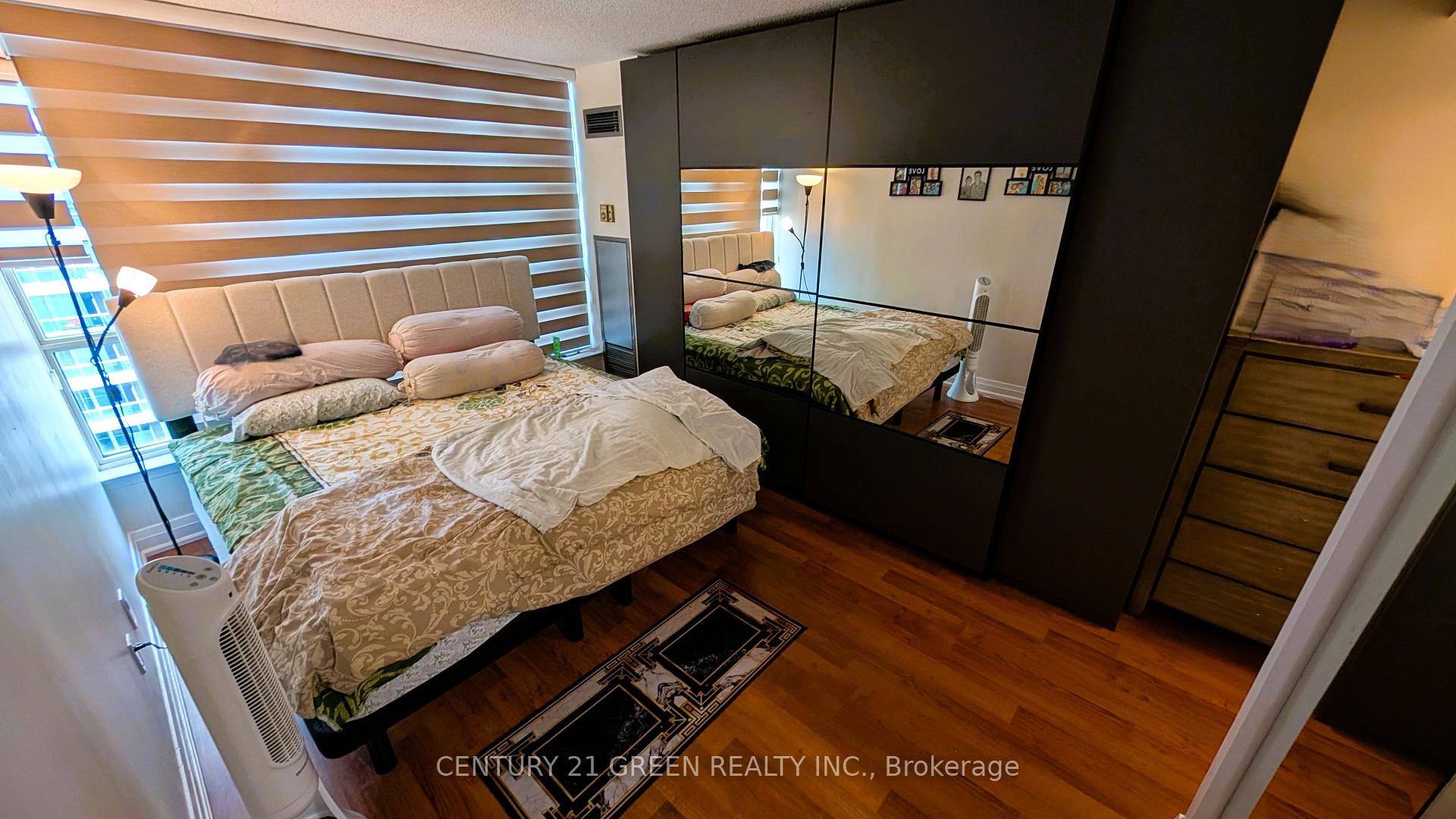 Photo 22 of Unit 1211, 55 Elm Drive, Mississauga, City Centre — HOMEH