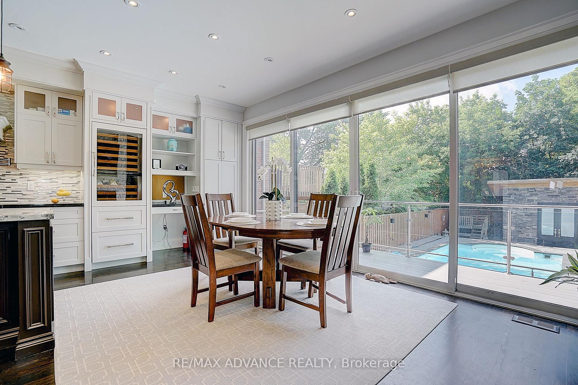 Photo 13 of 218 Cameron Avenue, North York, Lansing-Westgate — HOMEH